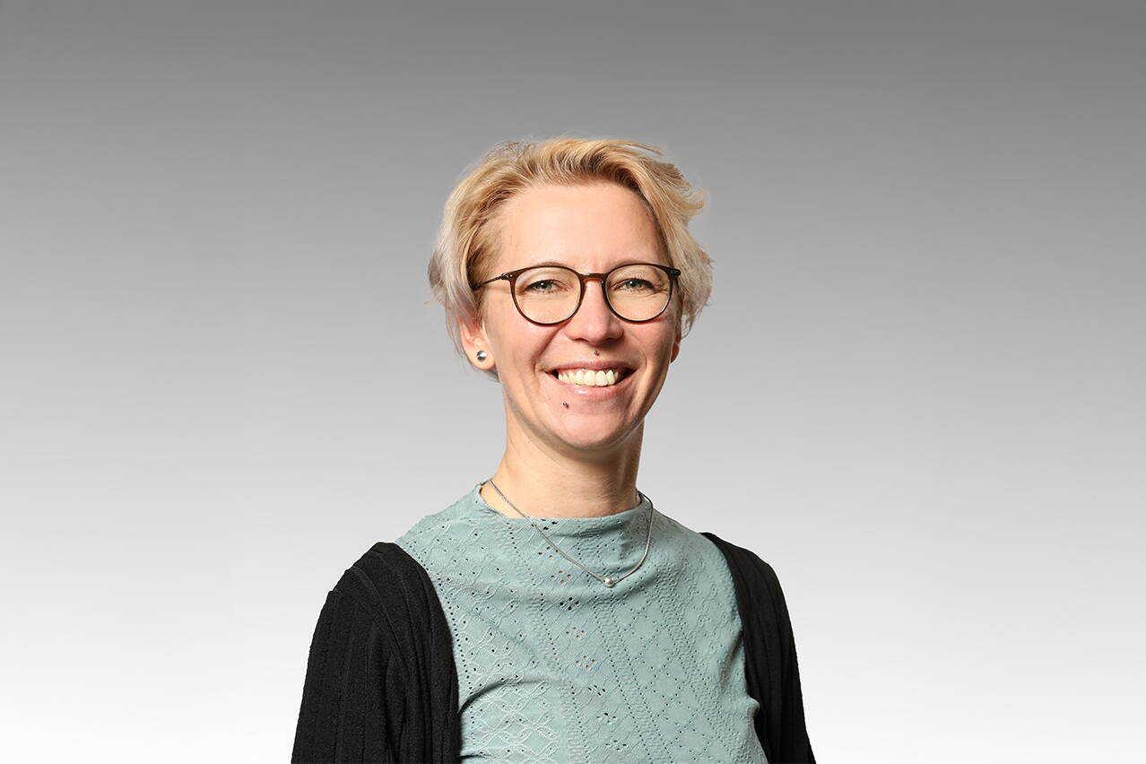 juliane_halecker.jpg
